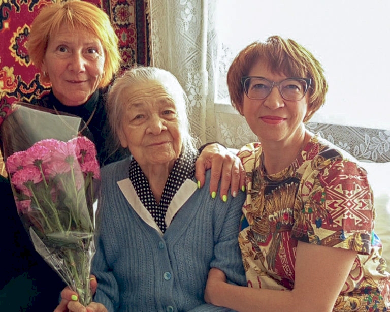 Поздравляем Нину Ильиничну с 95- летним юбилеем!